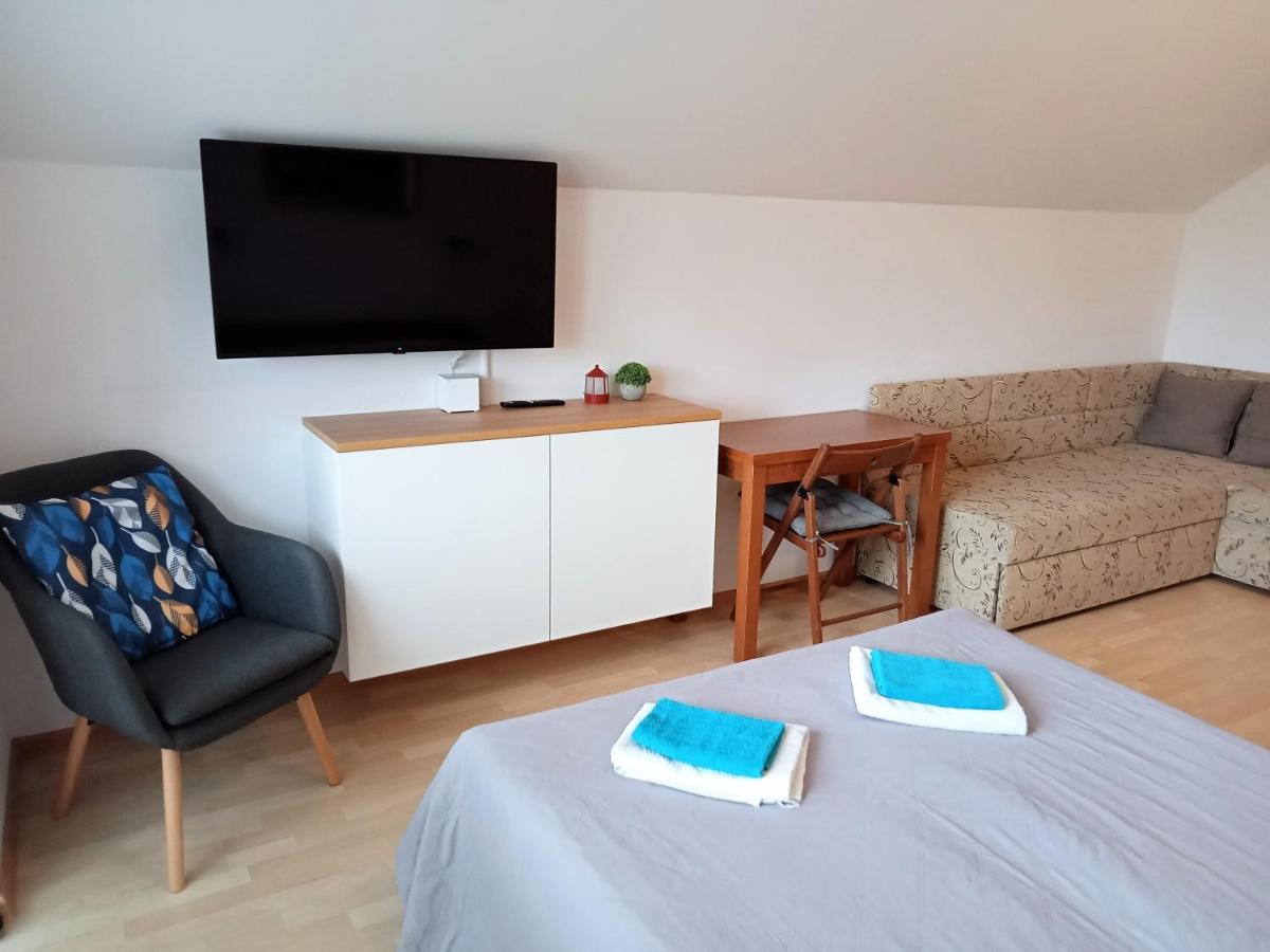 Nova Apartment